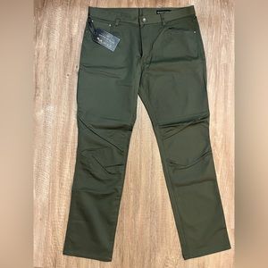 United By Blue 🌊 Green Pants